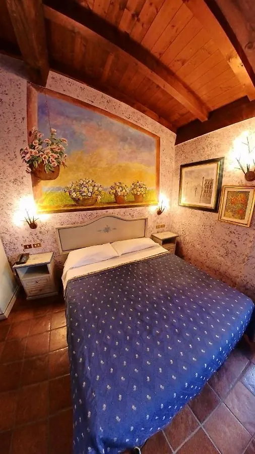 Hotel Bolero 시르미오네